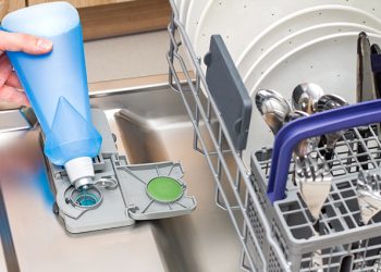How Do Rinse Aids Work for Dishwashers