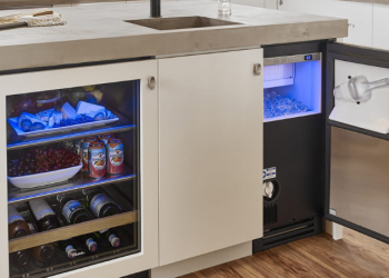 The Best Undercounter Ice Makers in 2022, Reviewed