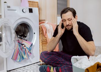 10 Things You Shouldn’t Put In the Dryer