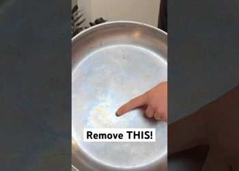 Remove THIS from your Stainless Steel Pans! #kitchen #stainlesssteel #cleaning